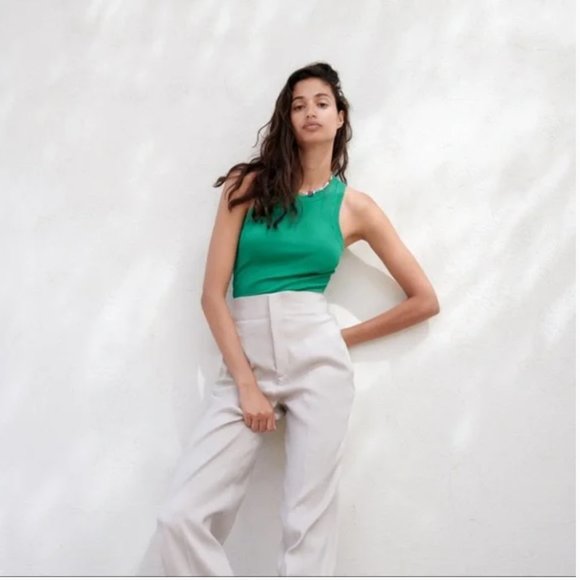 Zara Ribbed Sleeveless Knit Tank Top in Kelly Green - Picture 1 of 8